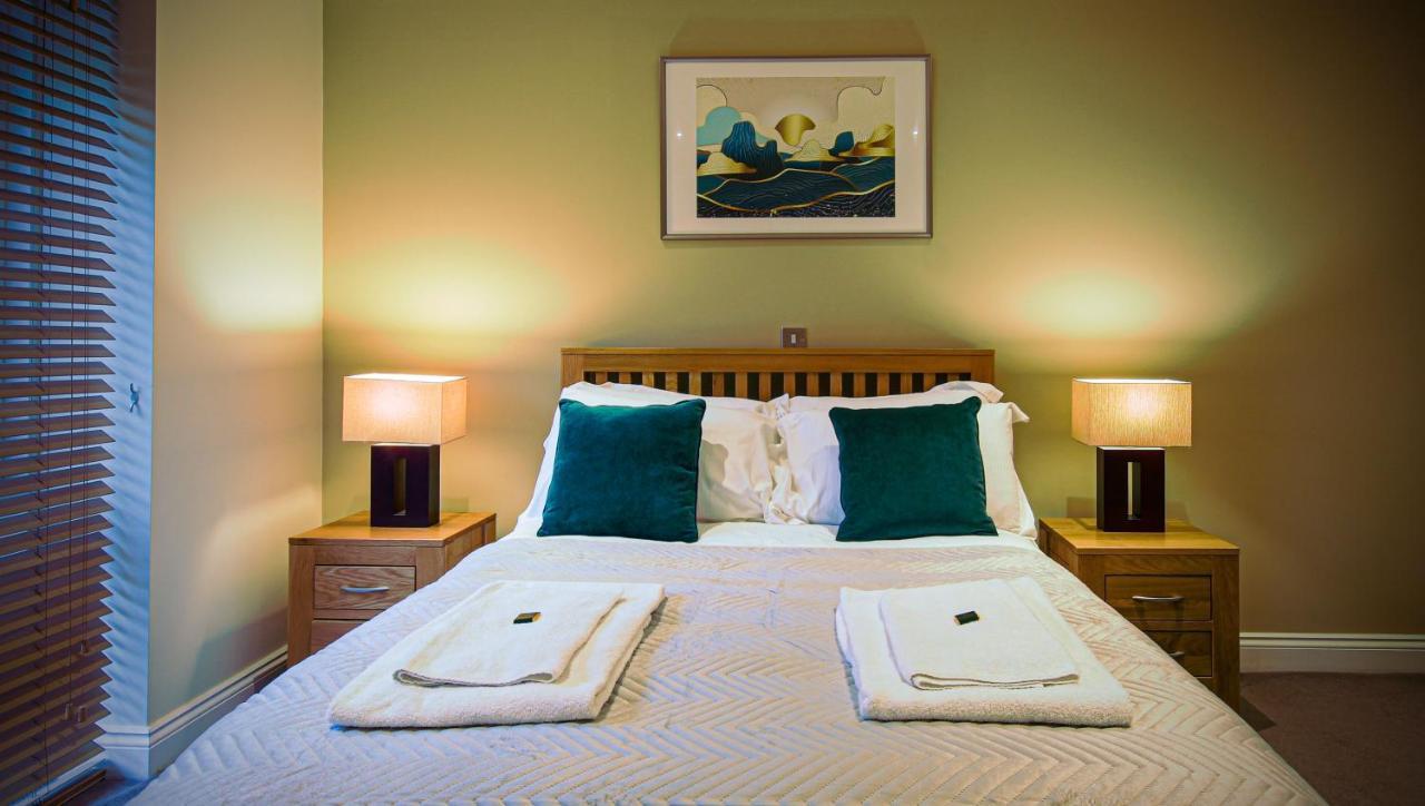 Superb City Center 1 Or 2 Bedroom Apts King Bed Southampton Buitenkant foto