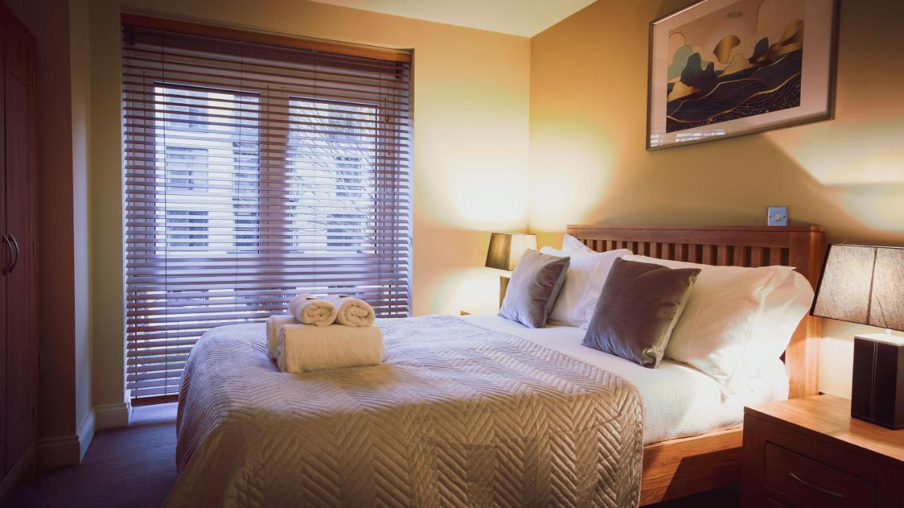 Superb City Center 1 Or 2 Bedroom Apts King Bed Southampton Buitenkant foto